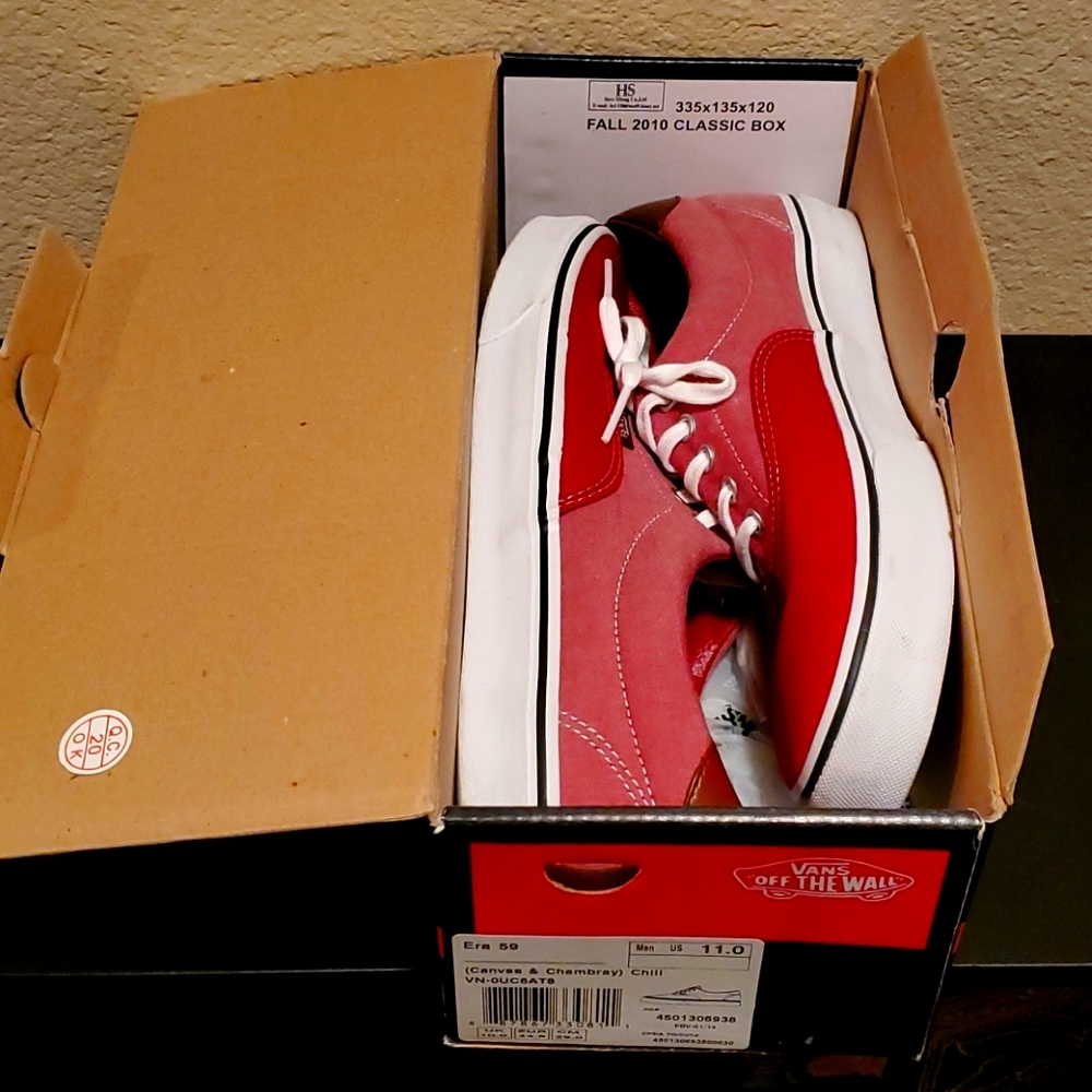 Vans - Picture 5 of 5